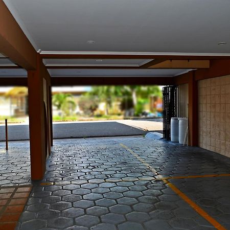 Hotel Cabinas Midey Puntarenas Exterior photo